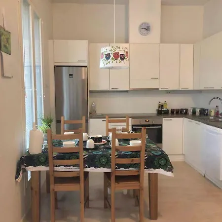 Fin Traditional Near Airport Apartman Vantaa